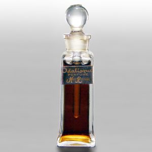 Odalisque 7ml Parfum von Nettie Rosenstein
