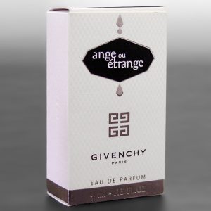 ange ou étrange von Givenchy