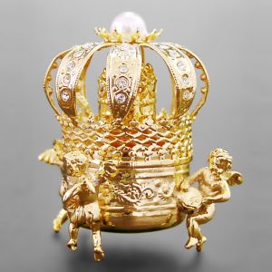Jewel Box Cherubin von Myrna Pons