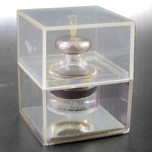 Box für Aphrodisia 15ml Parfum von Fabergé