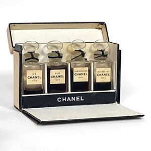 4er Set à 5ml Parfum von Chanel - Bois des Iles, Cuir de Russie, No 5 & No 22